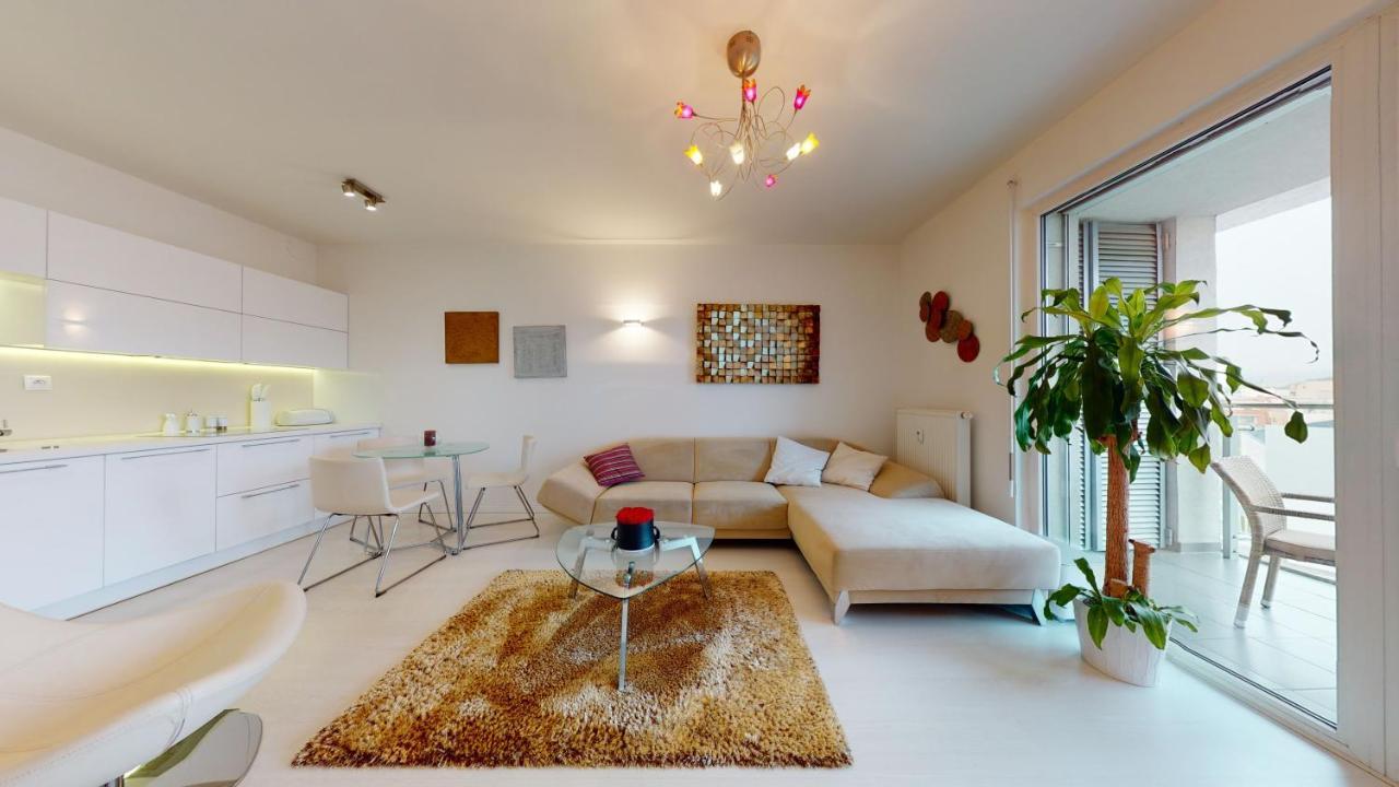 פישטני Bibi Centroom Apartment מראה חיצוני תמונה