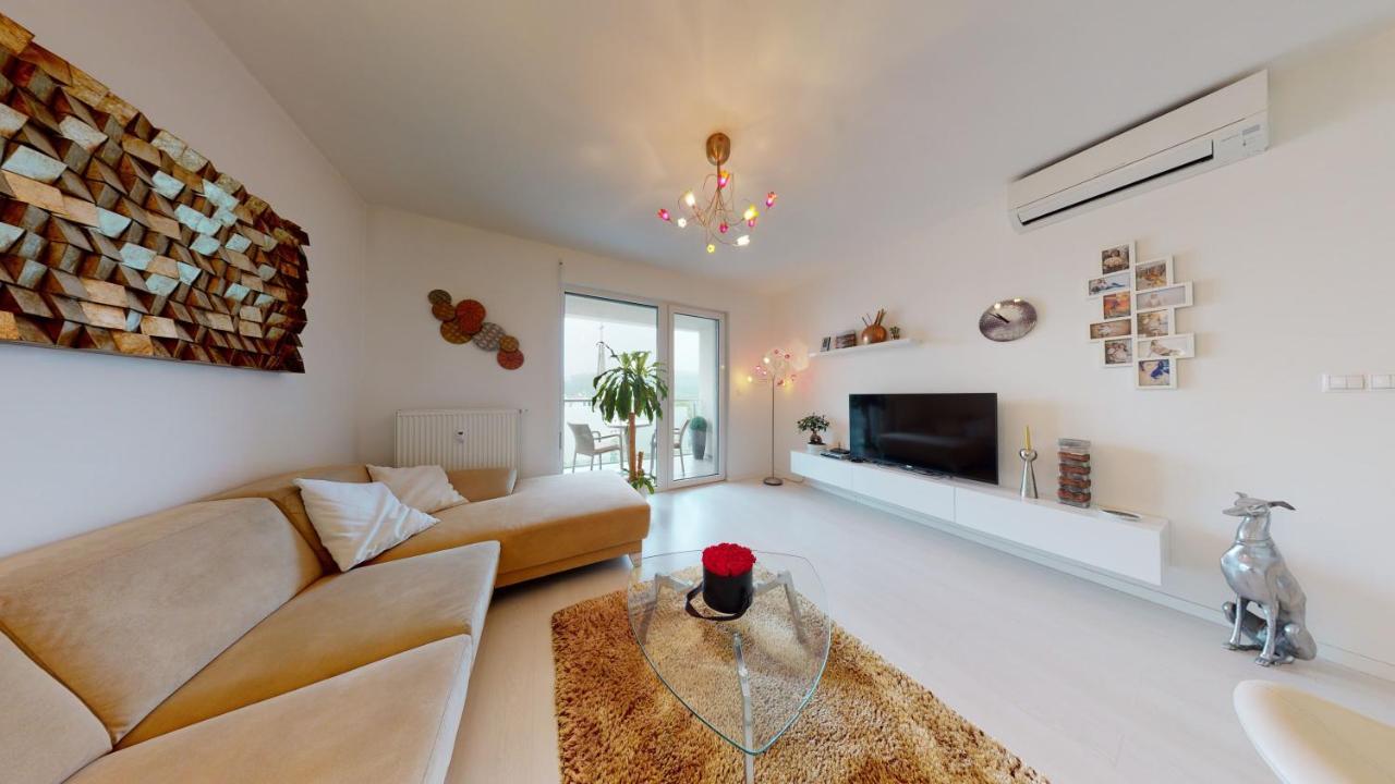 פישטני Bibi Centroom Apartment מראה חיצוני תמונה